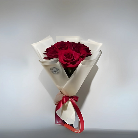 Sweet & Roses Delight